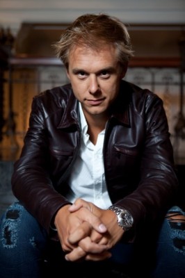 armin van buuren press shot armin van buuren club glow